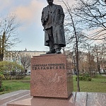 Памятник А.Т. Твардовскому - 2