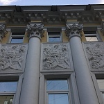 Главный дом городской усадьбы Е. П. Мочаловой — В. Г. Малича - 3