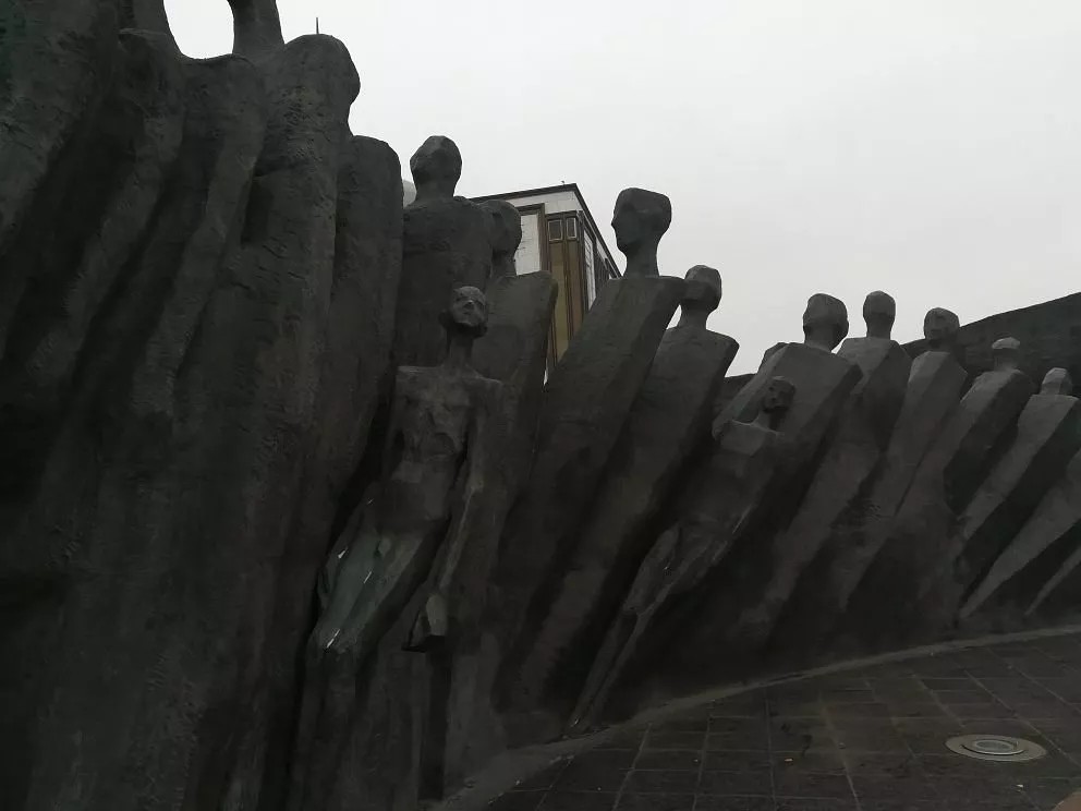 Монумент &quot;Трагедия народов&quot;. - 1