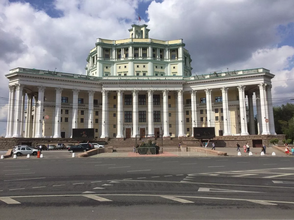 Памятник Александру Суворову - 2