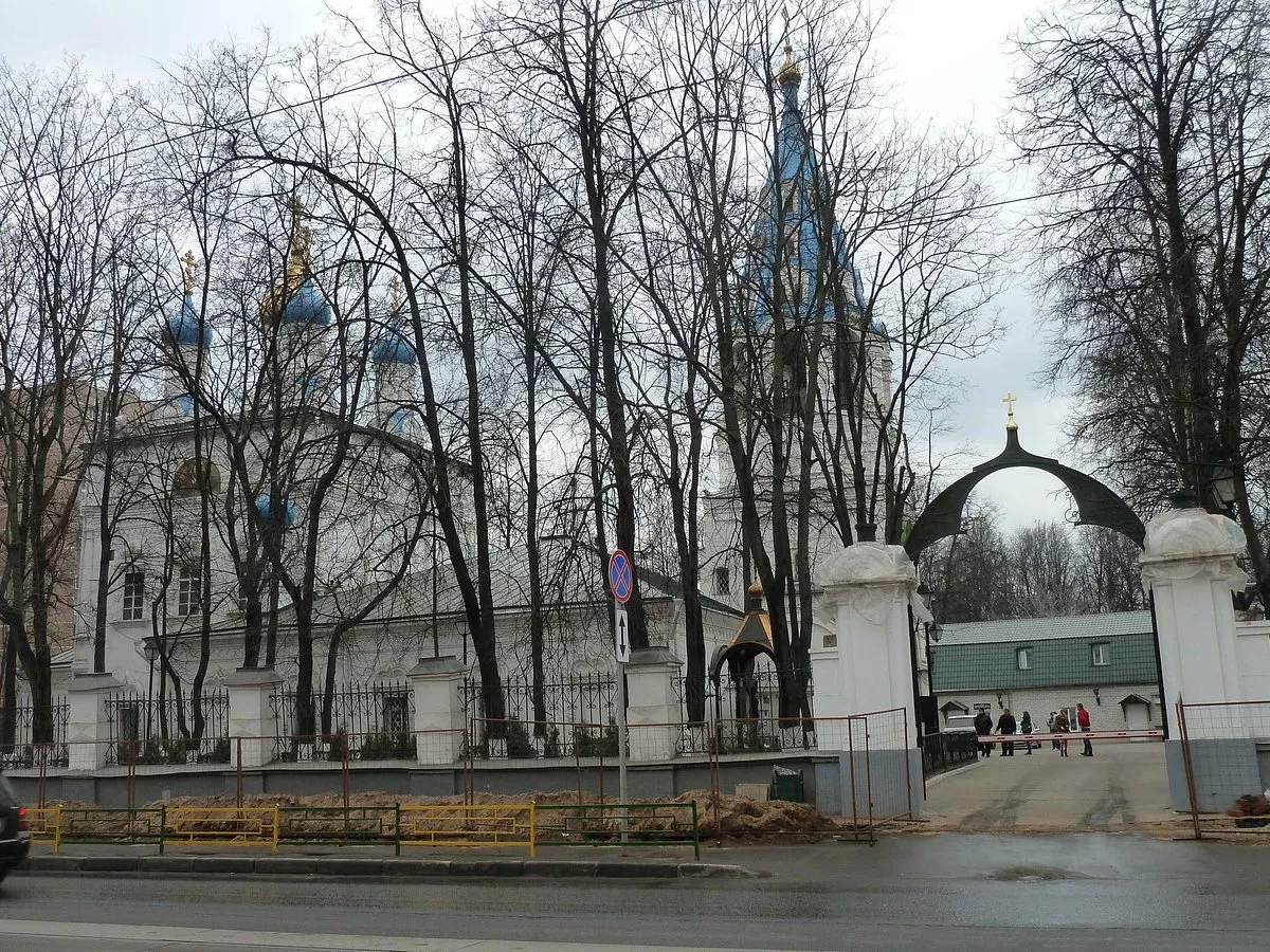 Храм Святых Апостолов Петра и Павла в Лефортово - 3