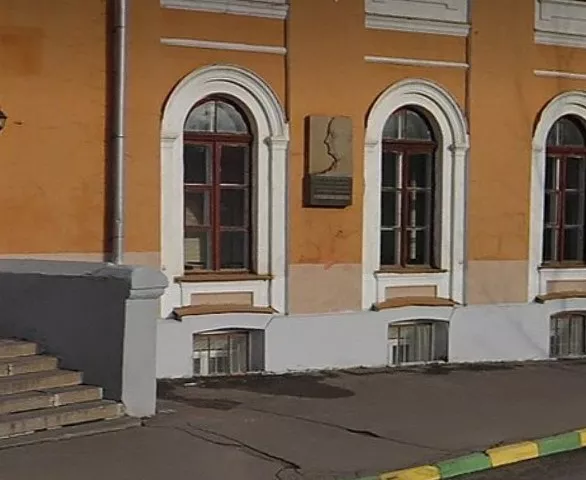 Мемориальная доска И.С. Попову - 3